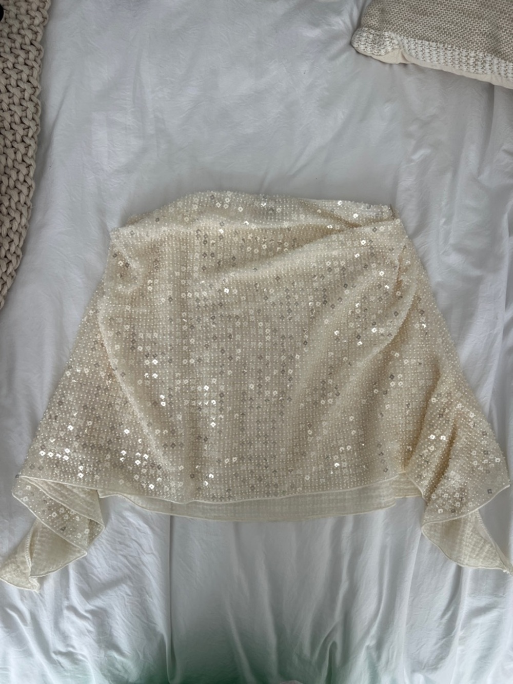 Oh Polly Cream Sequin Corset Top and Mini Skirt Set - Picture 6 of 7